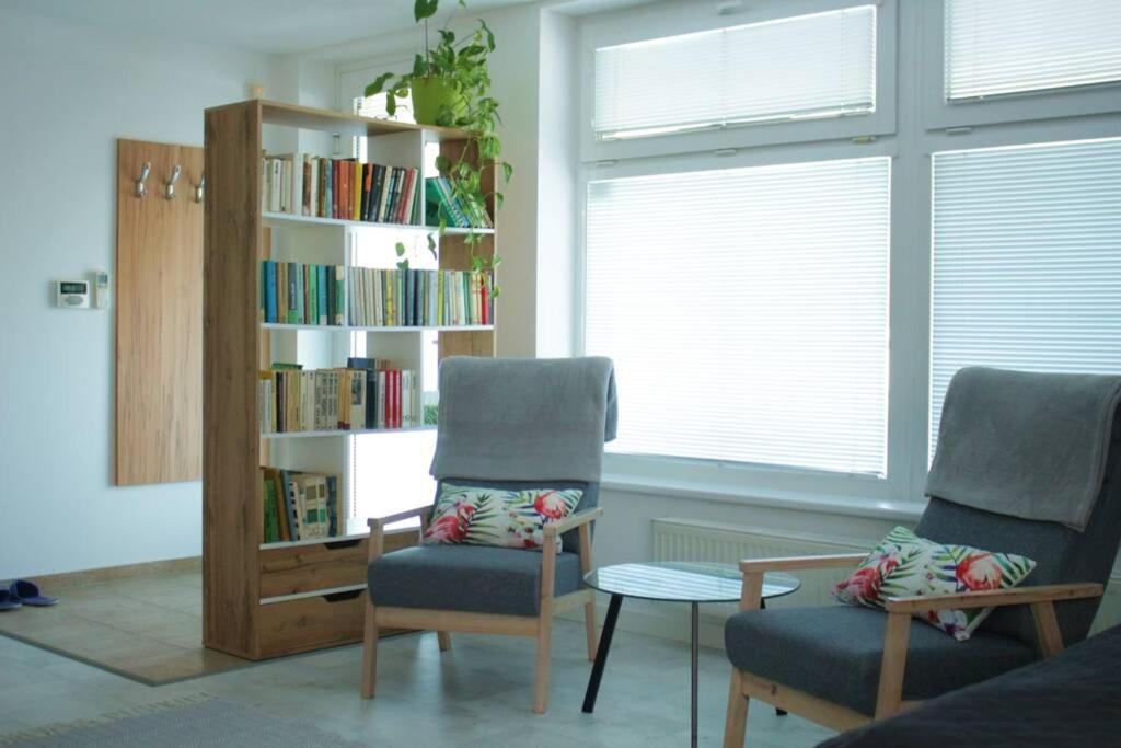 Appartement Apartmán - Dlhé Diely à Bratislava Extérieur photo